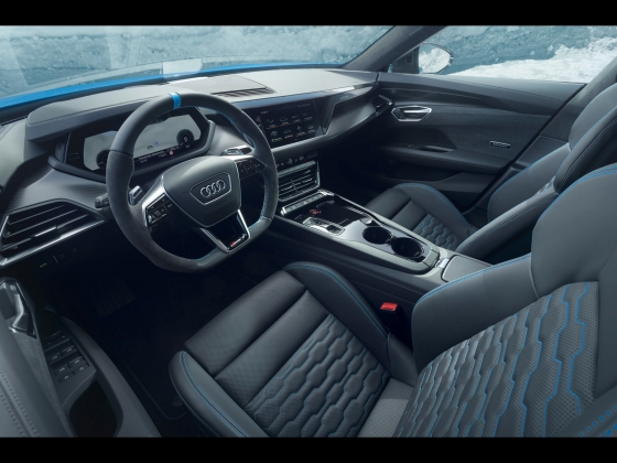 Audi RS e-tron GT [2023] 006