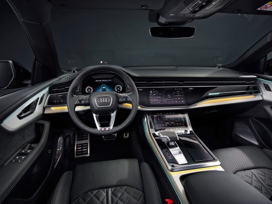 Audi Q8 [2024] 006