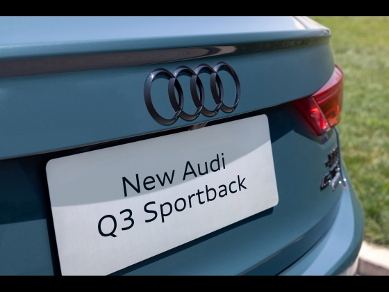 Audi Q3 Sportback 45 TFSI quattro Launch Edition [2024] 003