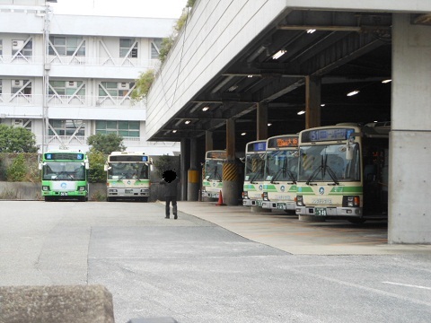 oth-bus-343.jpg