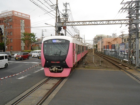 oth-train-1114.jpg