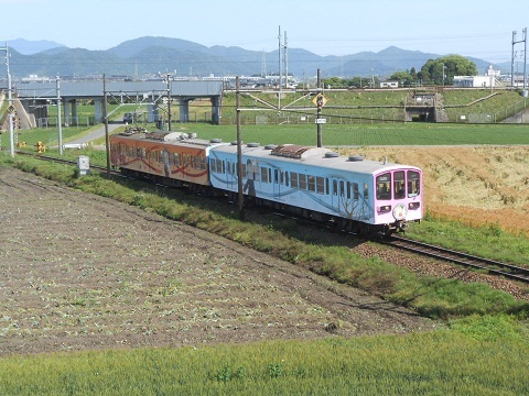 oth-train-1137.jpg