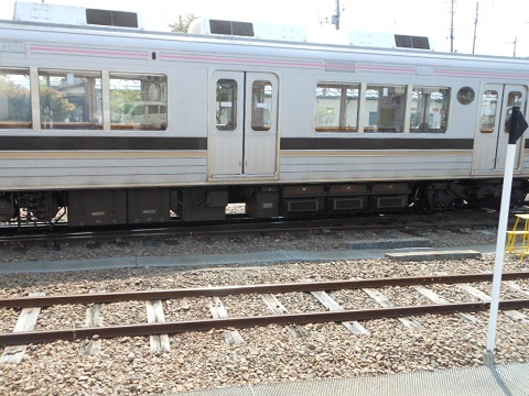 oth-train-1197.jpg