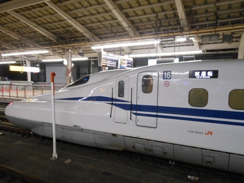 shinkansen-N700S-14.jpg