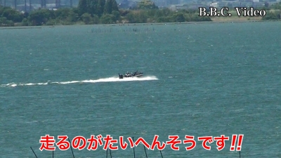 水曜日は大荒れの琵琶湖!! 見慣れない調査船みたいなのが走ってます #今日の琵琶湖（YouTubeムービー 23/05/24）