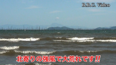 北寄りの強風で大荒れの琵琶湖!! 南湖はボートが数隻がんばってます #今日の琵琶湖（YouTube 23/10/11）