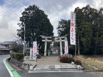 神田神社 場所は琵琶湖大橋交差点から西へ約1kmだからすぐ近くです