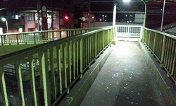 2023_09_04_溝之側横断歩道橋