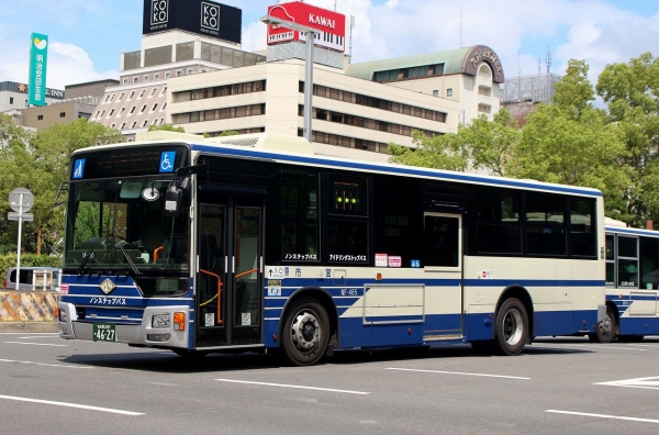 名古屋200か4627 NF-465