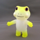 otafuku-frog_f-yellow_3.jpg