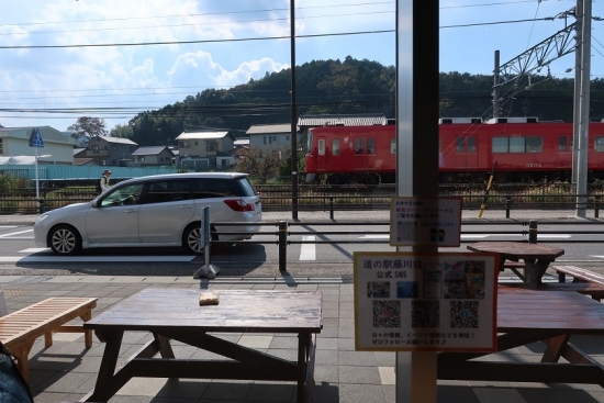 道の駅『藤川宿』から見える名鉄名古屋本線