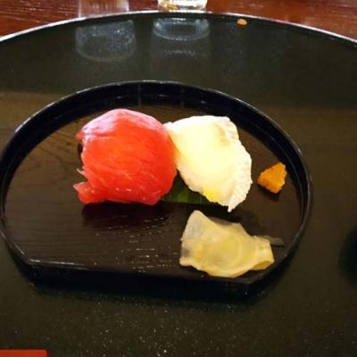 日本酒Ber香林のてまり寿司、鮪と鯛アップ