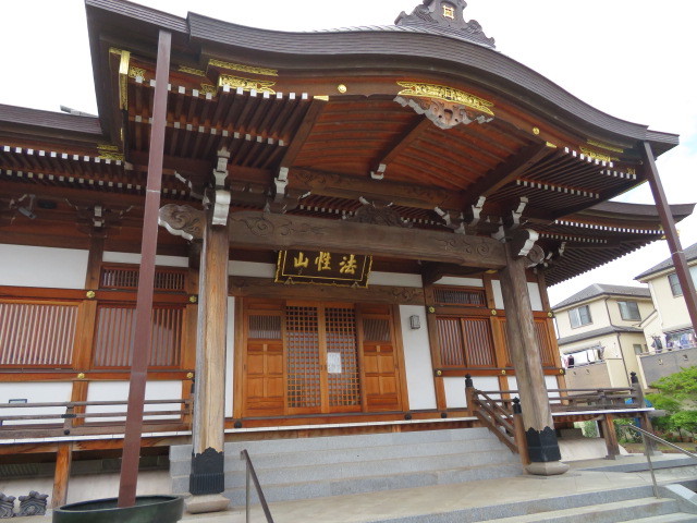 円融寺の本堂５