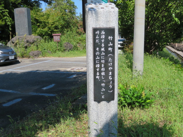 象山神社の参道２